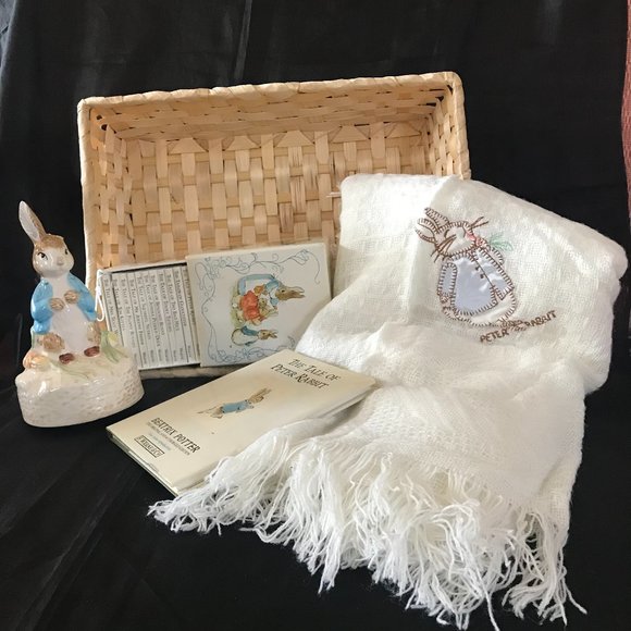 F WARNER & CO Other - VINTAGE 1980S PETERRABBIT  CHILDS GIFT SET